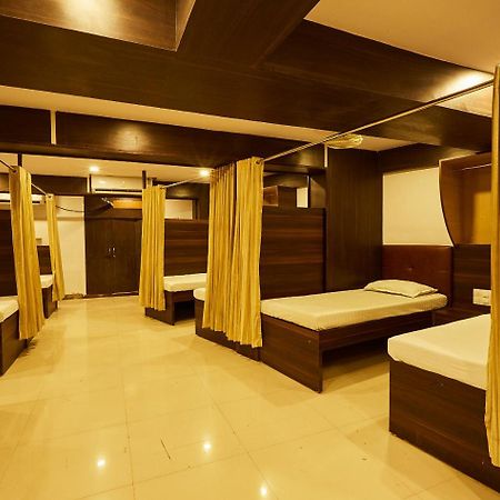 Mumbai Darbar Hotel Exterior photo